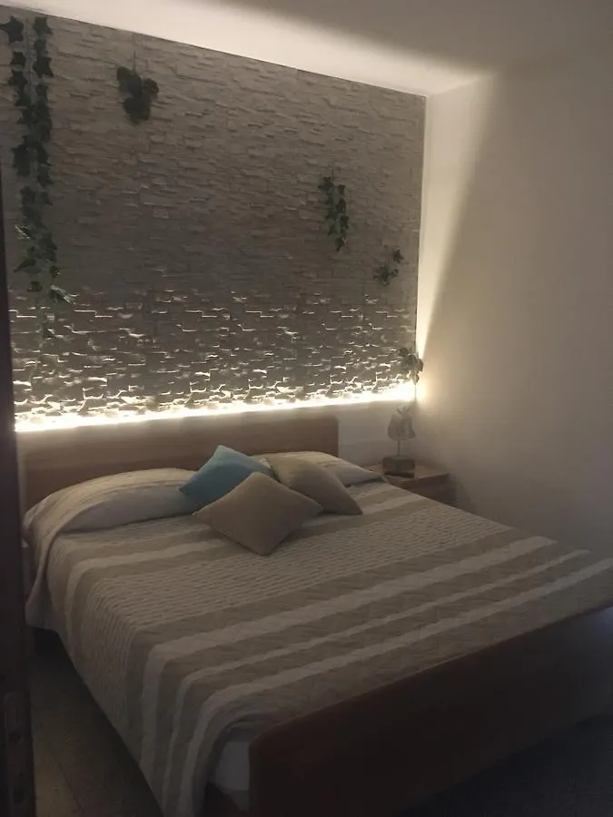 Yoghi & Bubu Apartment Gambolo